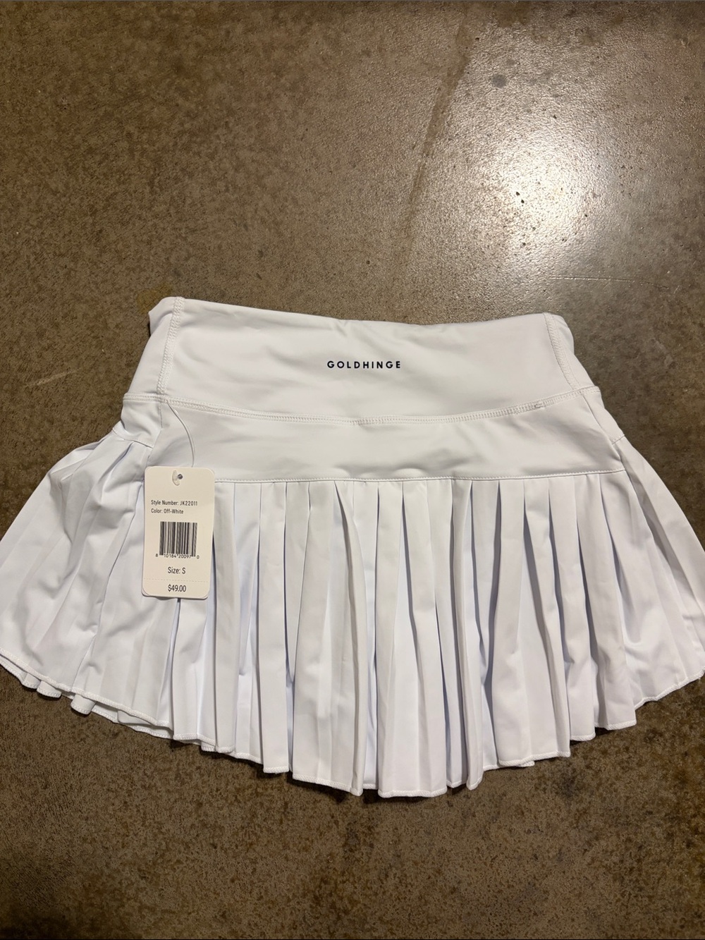 Women's White Pleated Skater Skirt - Athletic Circle Style - Picture 2 of 3
